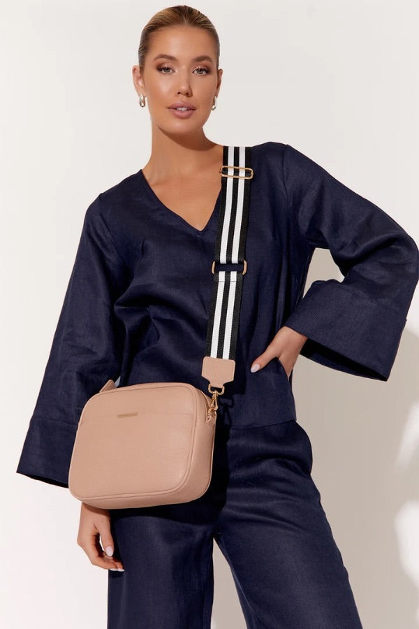 Carla Foundation Bag