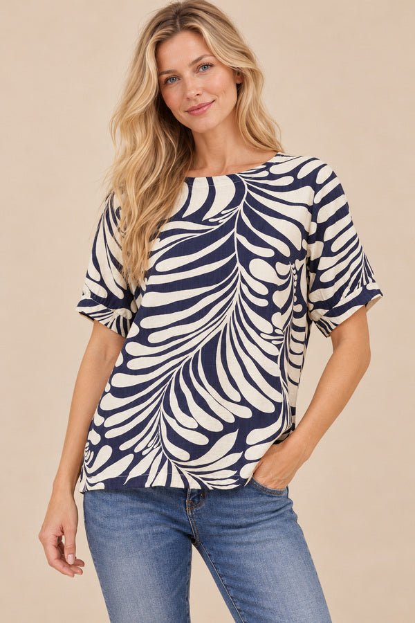 Alexandra Abstract Print Top – blonde model, view 2