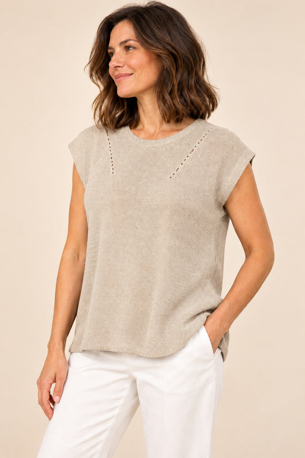 Cassidy - Beige cotton linen top with white pants – AI-styled side angle