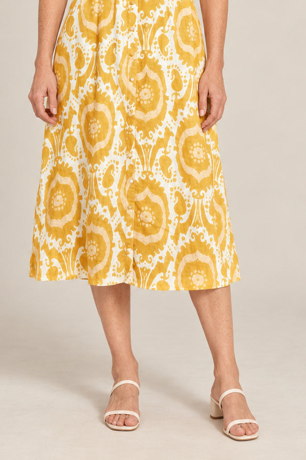 Abyss Midi Linen Dress - Mustard/Yellow – short red-haired model aged 55, view 5