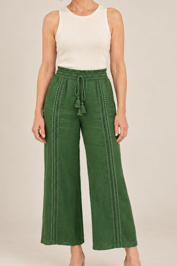 Asteria Linen Pants - Green – short red-haired model aged 55, view 3