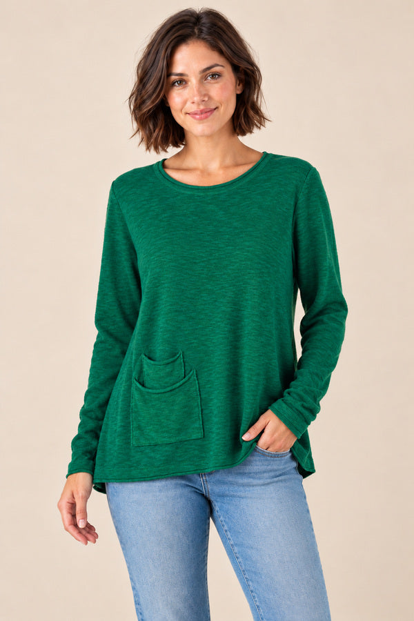 Kirsten Top Green – 25-year-old model, view 2